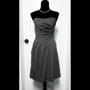 NWT Black & White Plaid Strapless Dress w/Pockets